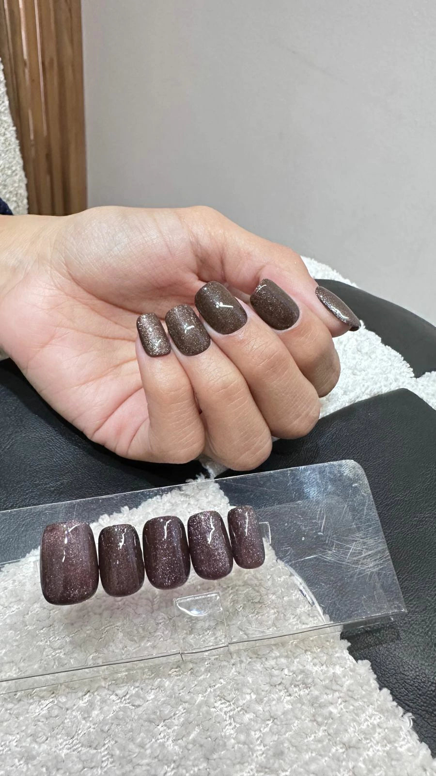 Chocolate Cat Eye Fit
